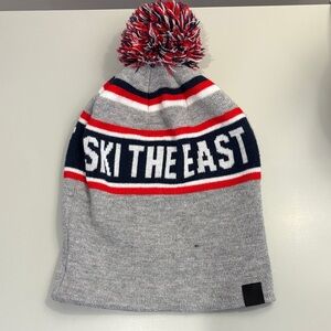 SKI THE EAST  Pom Beanie.